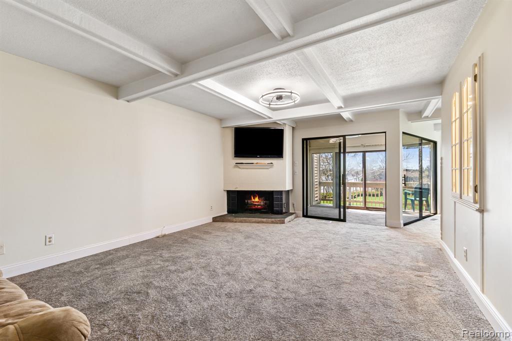 1680 Cliffs Landing Property Photo 3