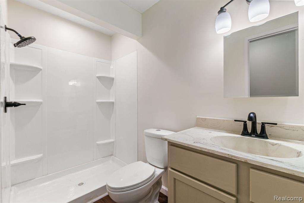1680 Cliffs Landing Property Photo 4