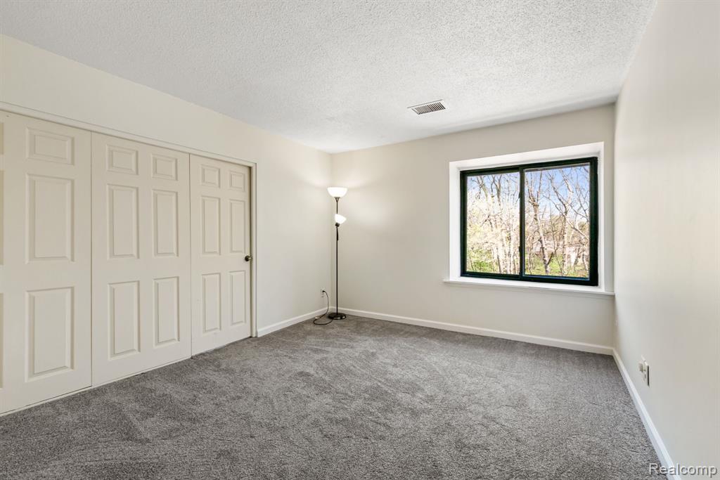 1680 Cliffs Landing Property Photo 28