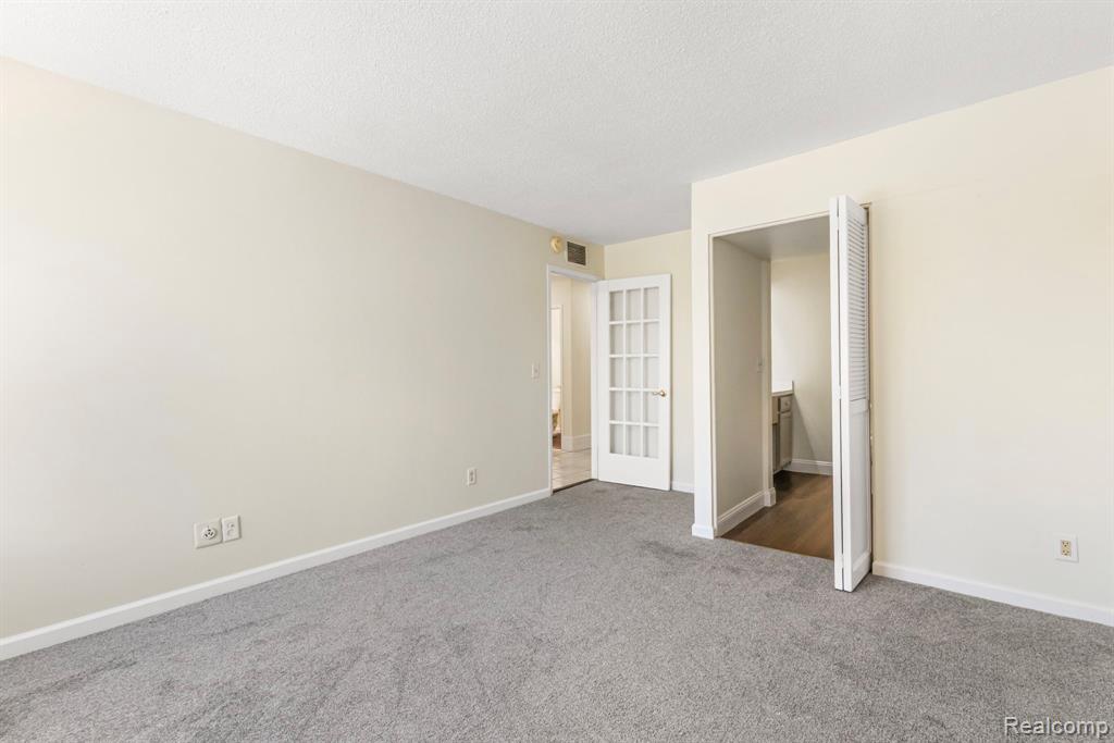 1680 Cliffs Landing Property Photo 30