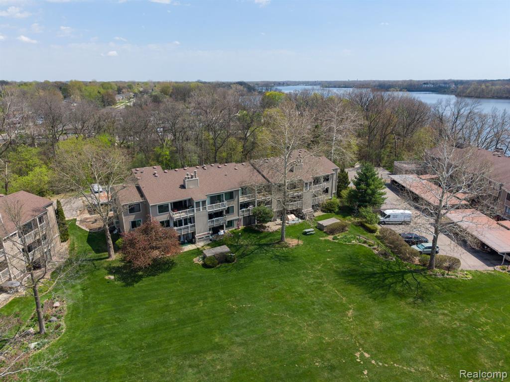 1680 Cliffs Landing Property Photo 43