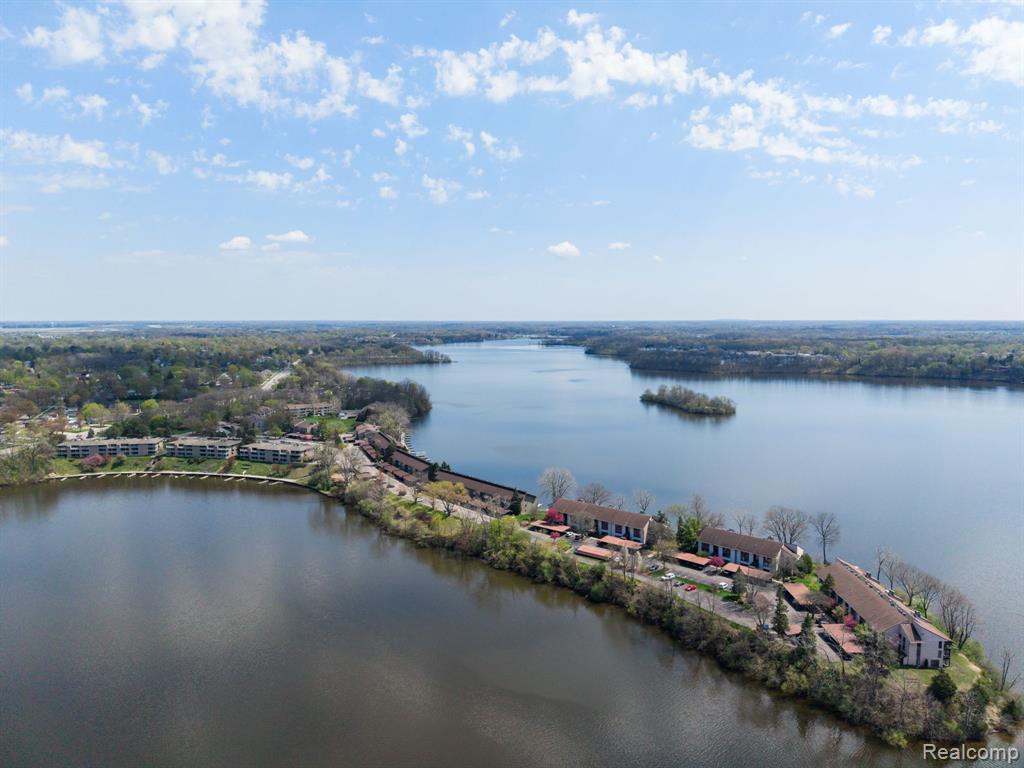 1680 Cliffs Landing Property Photo 52