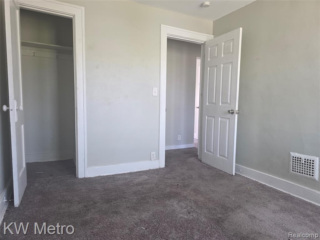 11744 Wade Street Property Photo 12