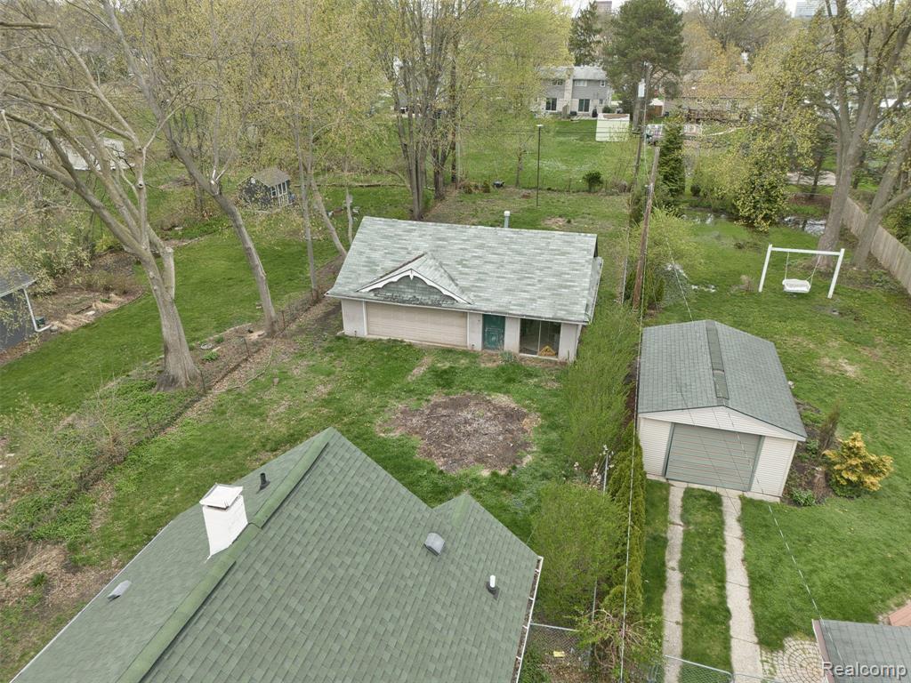 104 Leroy Avenue Property Photo 6