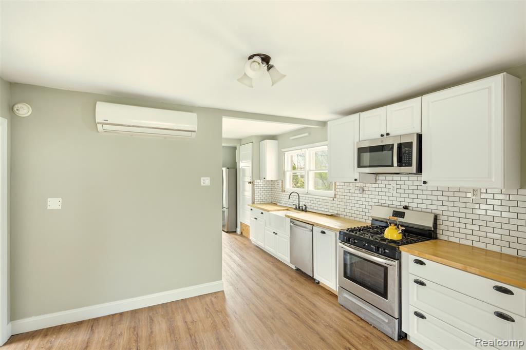 104 Leroy Avenue Property Photo 11