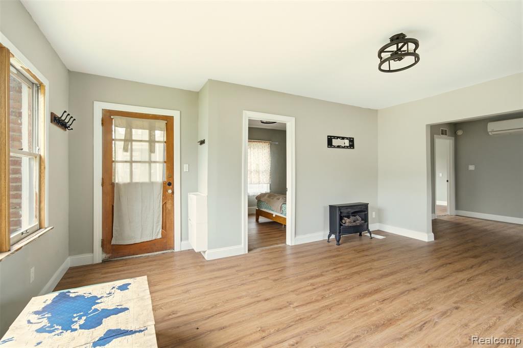 104 Leroy Avenue Property Photo 17
