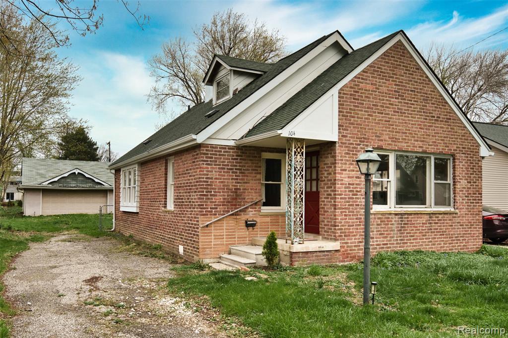 104 Leroy Avenue Property Photo 27