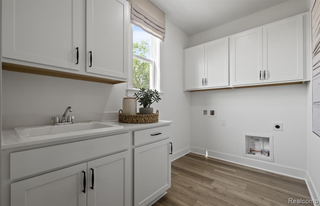 3668 Hayes Court Property Photo 16