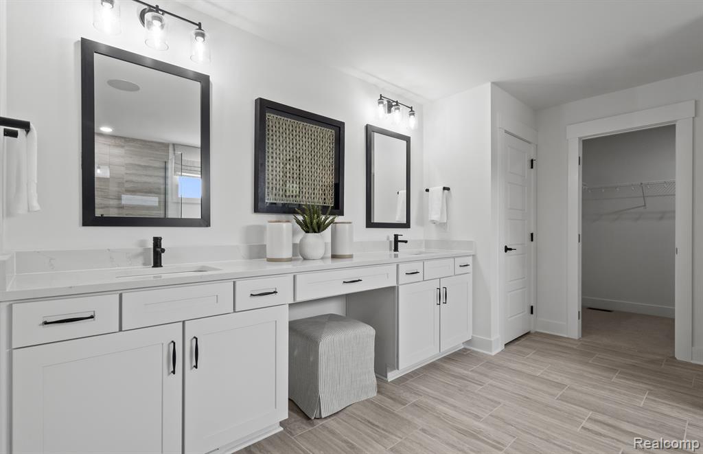 3668 Hayes Court Property Photo 19