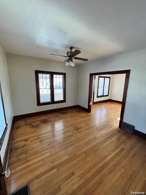 304 Ecorse Road Property Photo 7