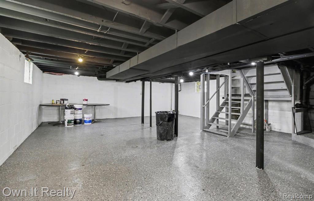6023 Wayne Road Property Photo 21