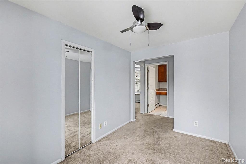 120 Seward Street Property Photo 15
