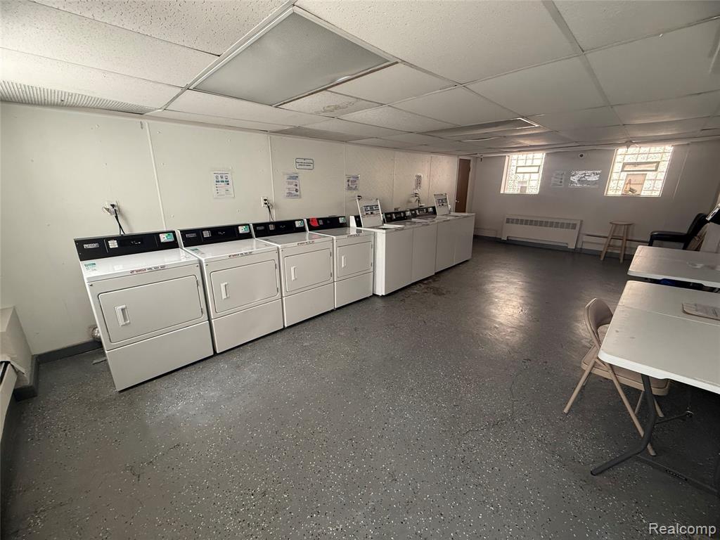 120 Seward Street Property Photo 18