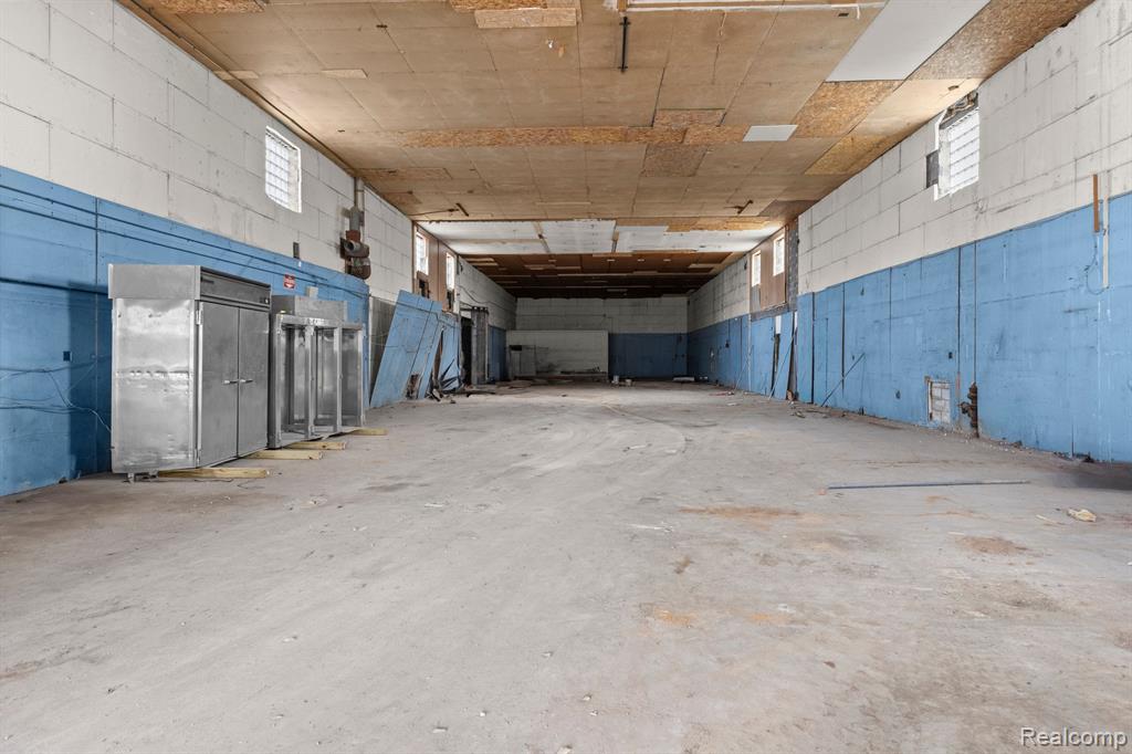 15331 Idaho Avenue Property Photo 8