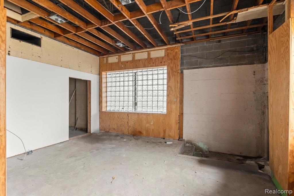 15331 Idaho Avenue Property Photo 19