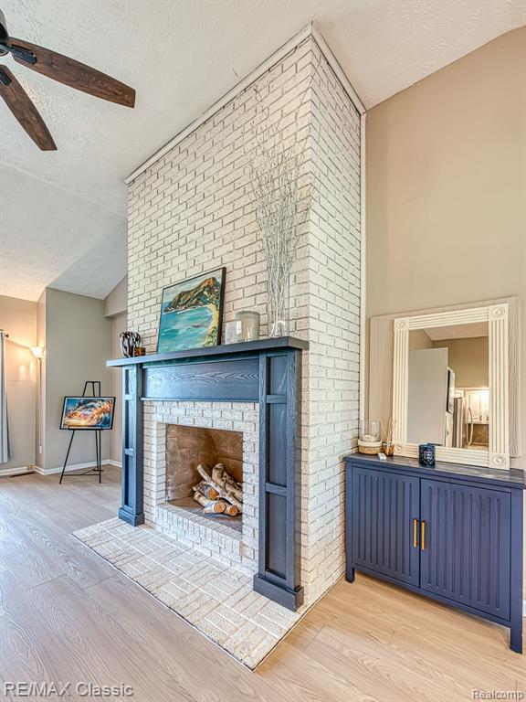 428 E Shore Drive Property Photo 9
