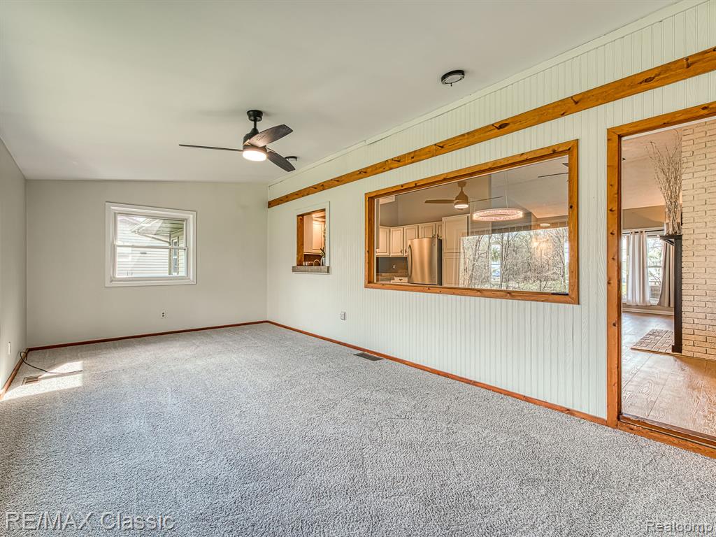 428 E Shore Drive Property Photo 16