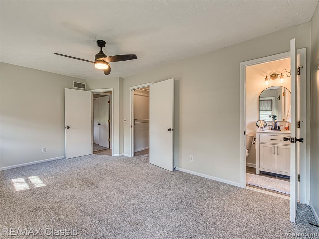 428 E Shore Drive Property Photo 22
