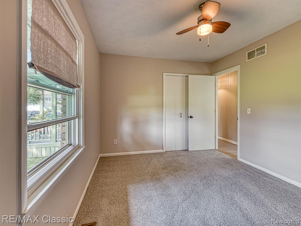 428 E Shore Drive Property Photo 26