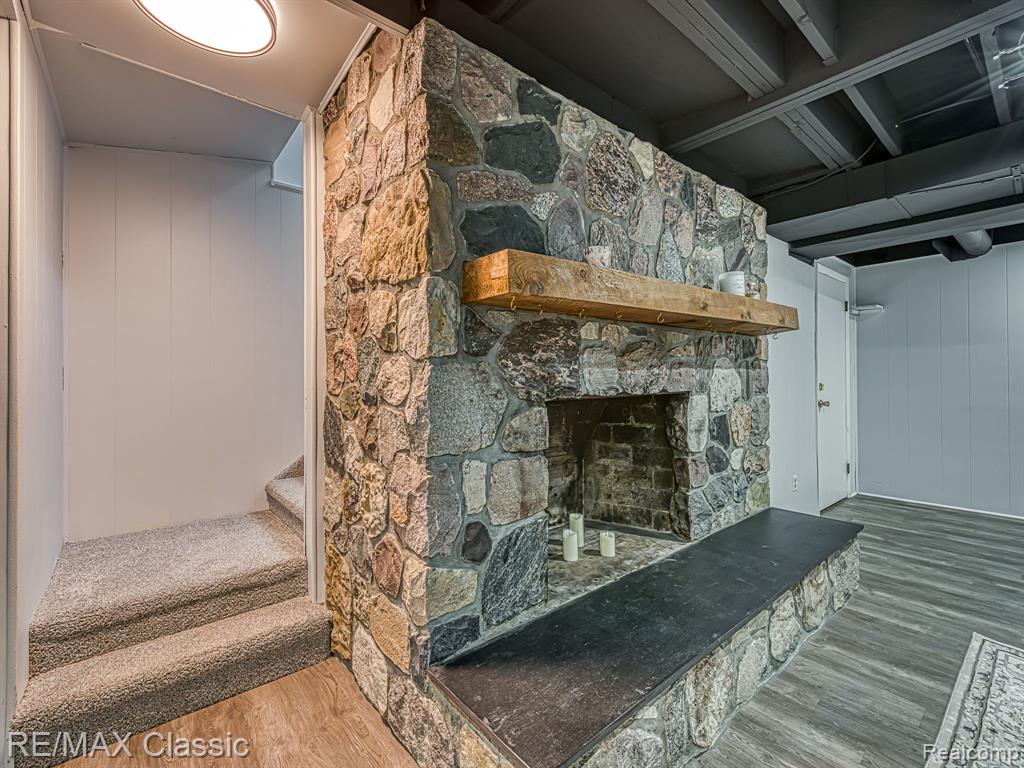 428 E Shore Drive Property Photo 33