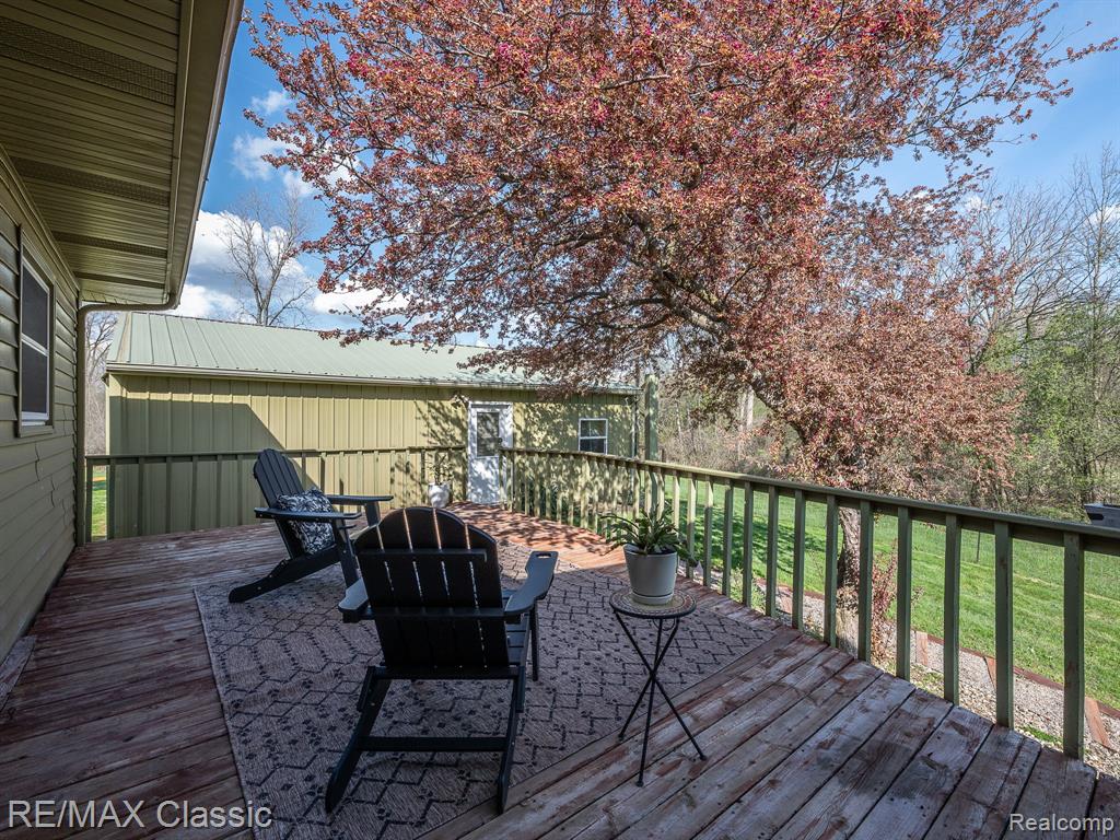 428 E Shore Drive Property Photo 37
