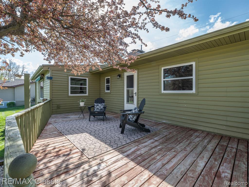428 E Shore Drive Property Photo 39