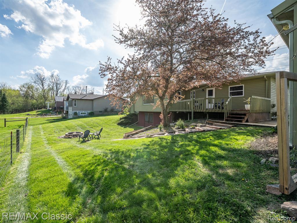 428 E Shore Drive Property Photo 41