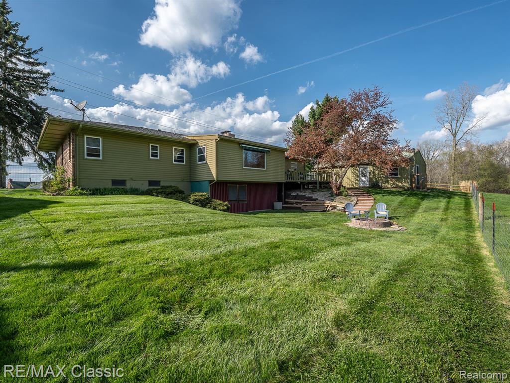 428 E Shore Drive Property Photo 44