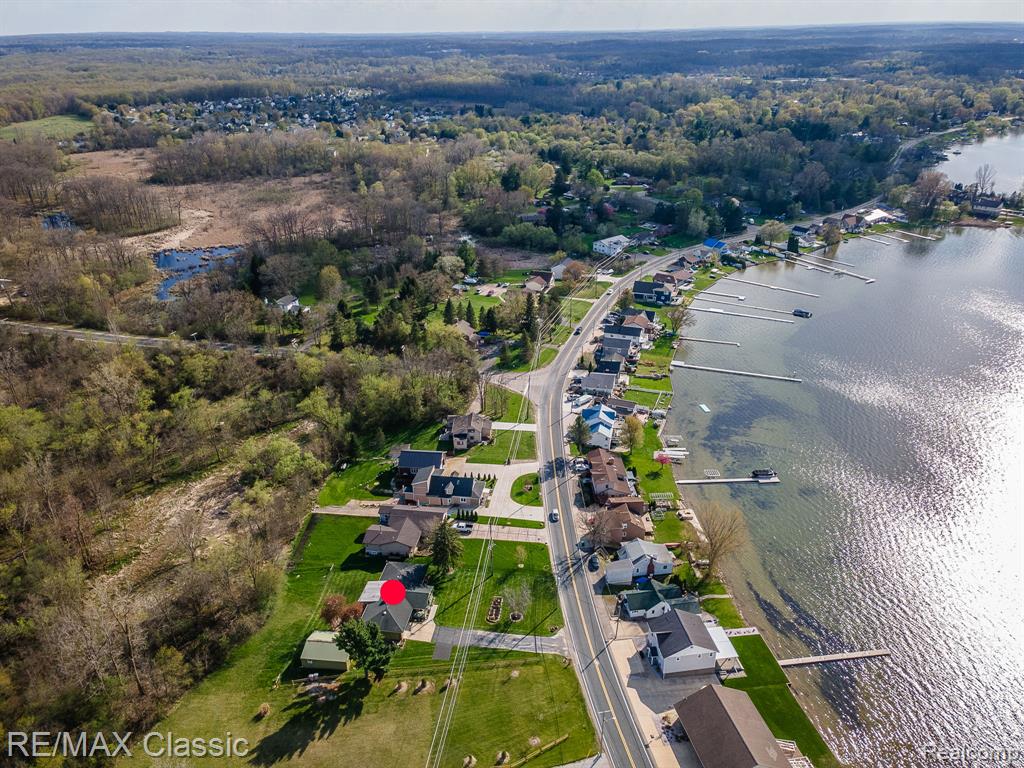428 E Shore Drive Property Photo 47