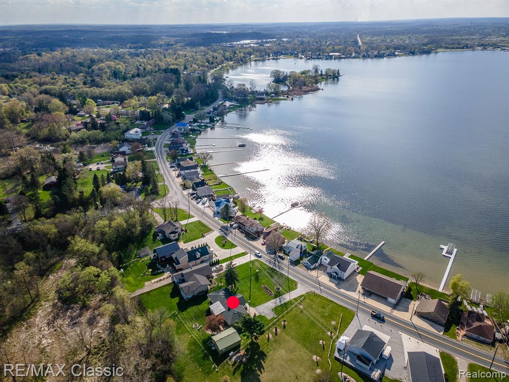 428 E Shore Drive Property Photo 48