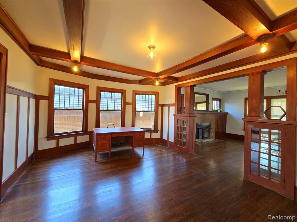 26850 W 7 Mile Road Property Photo 15