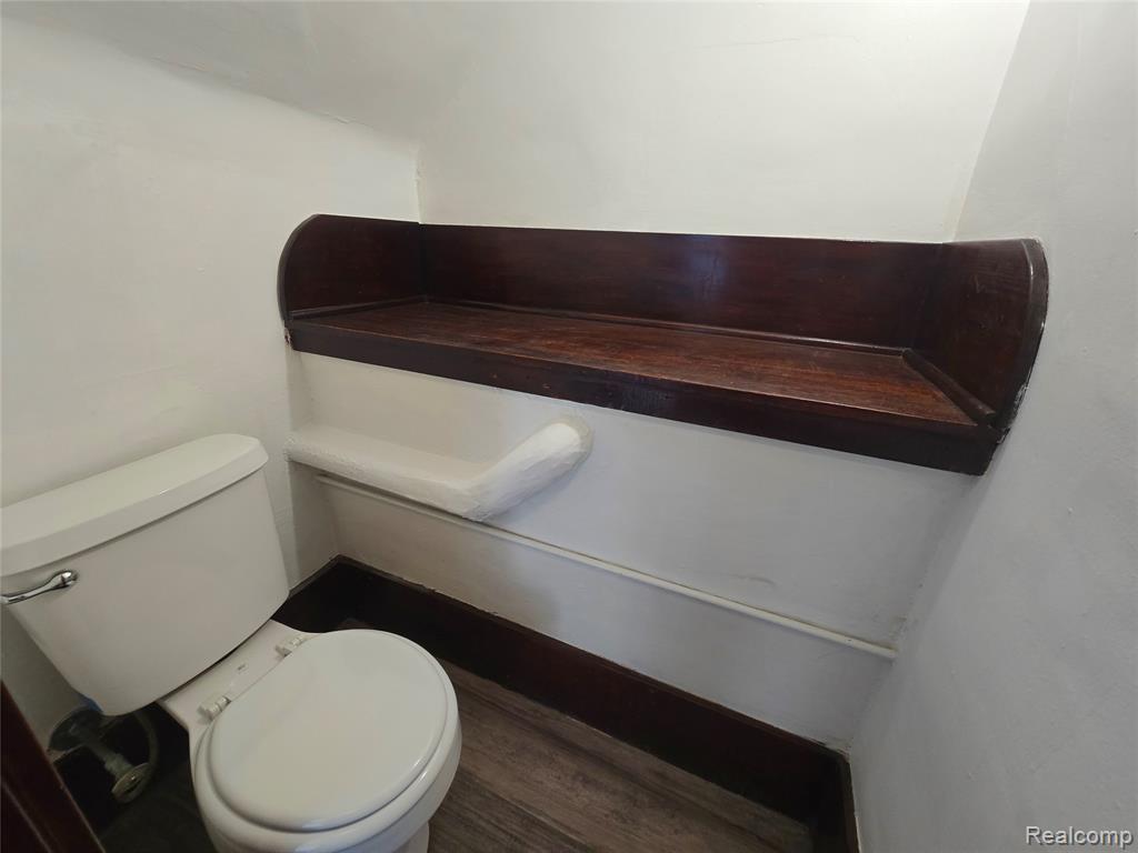 26850 W 7 Mile Road Property Photo 54