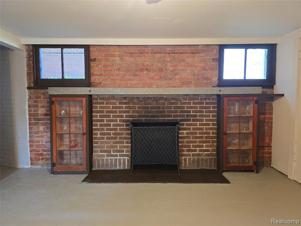 26850 W 7 Mile Road Property Photo 55