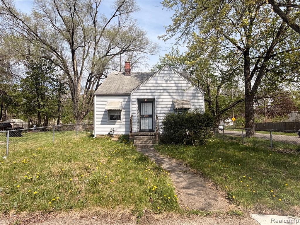 12000 Plainview Avenue Property Photo 1