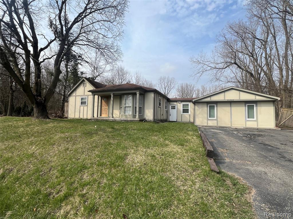 44862 WILLIS Road Property Photo 1