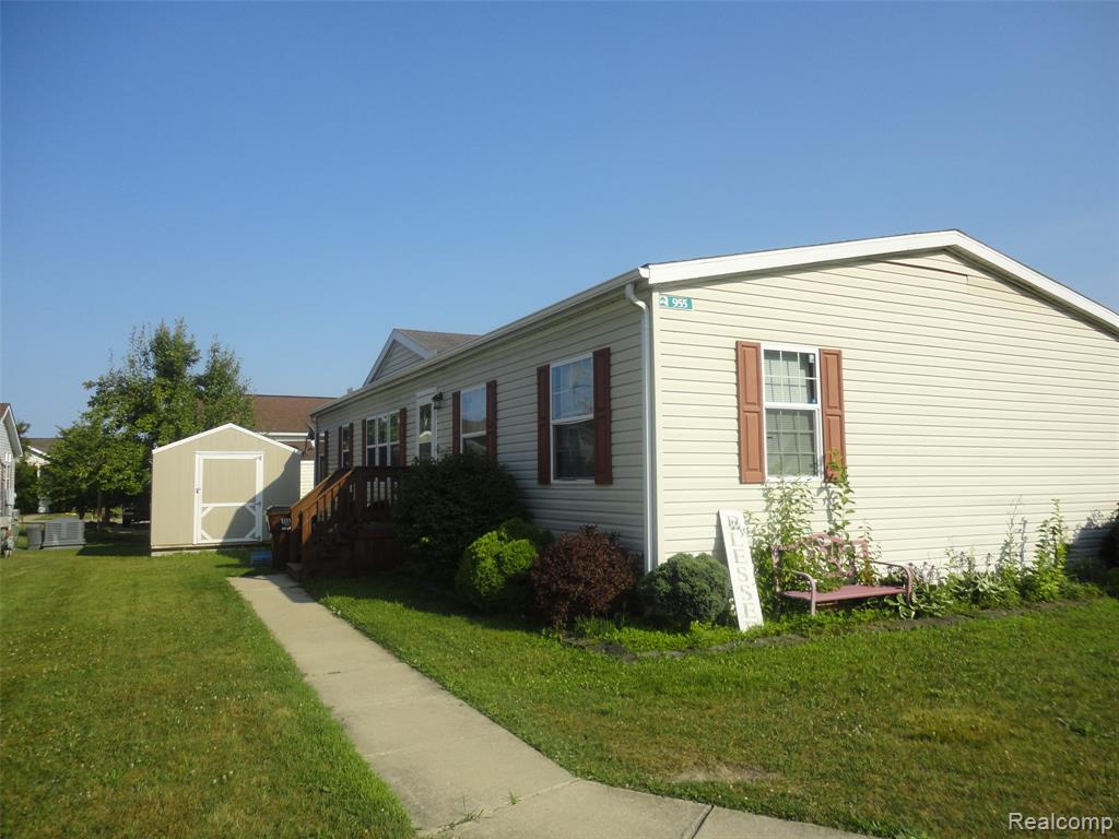 955 Cameron Circle Property Photo 2