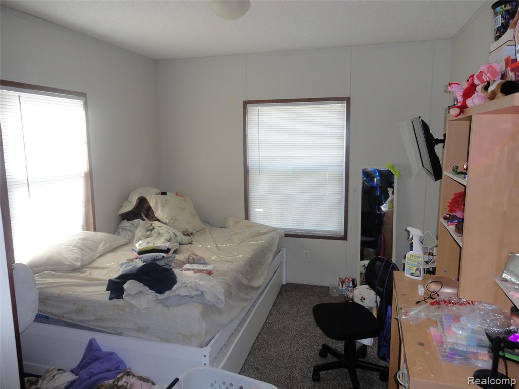 955 Cameron Circle Property Photo 11