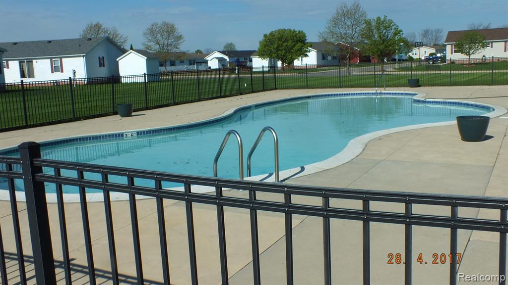 955 Cameron Circle Property Photo 16