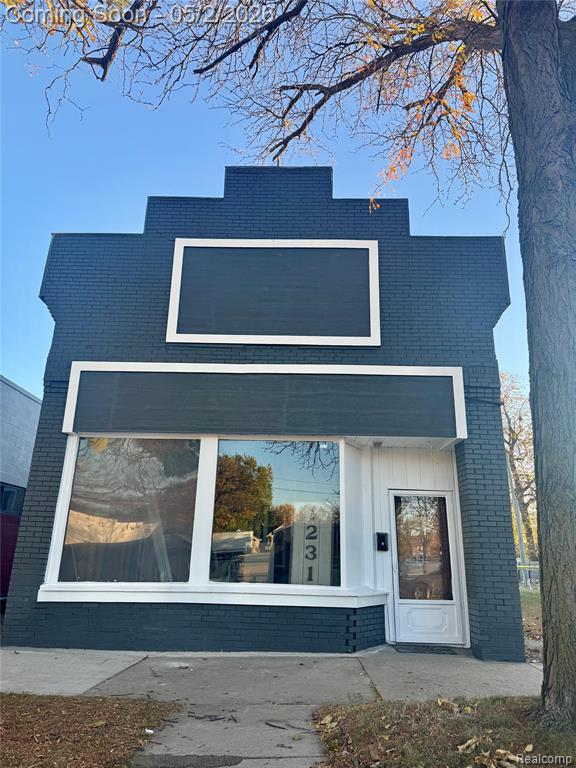1231 EUREKA Road