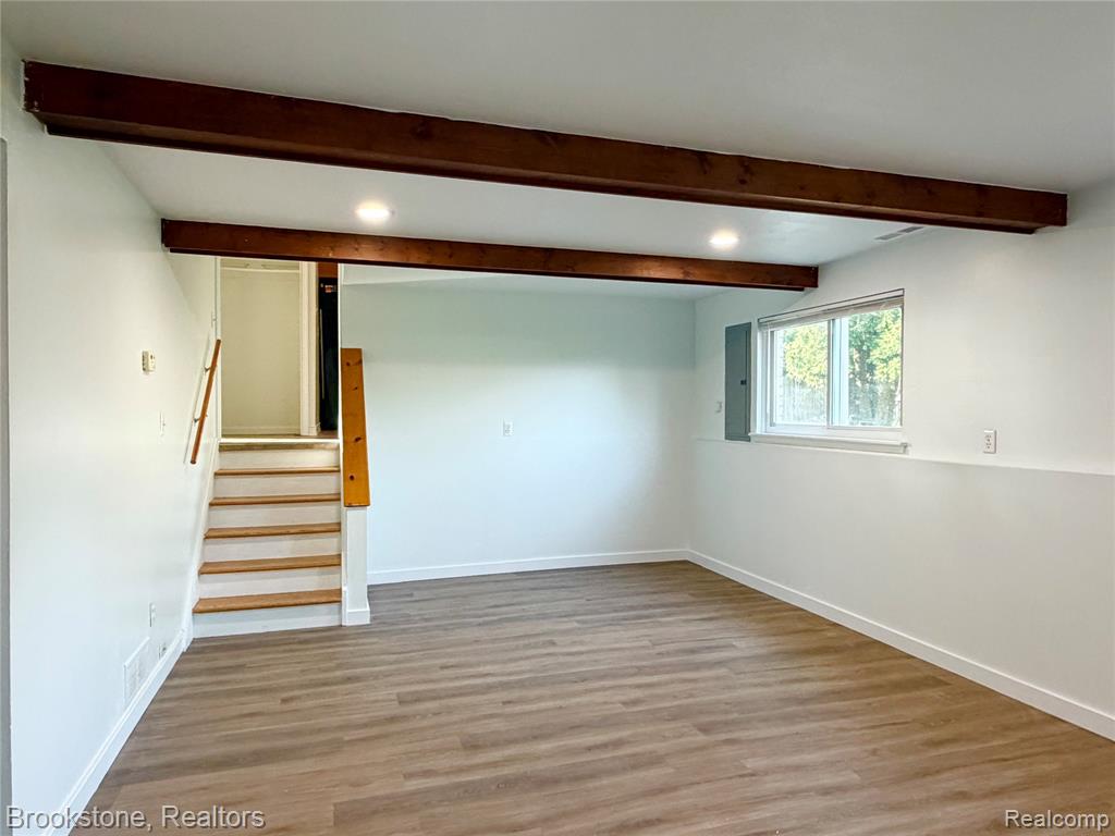 8912 Ardel Drive Property Photo 14