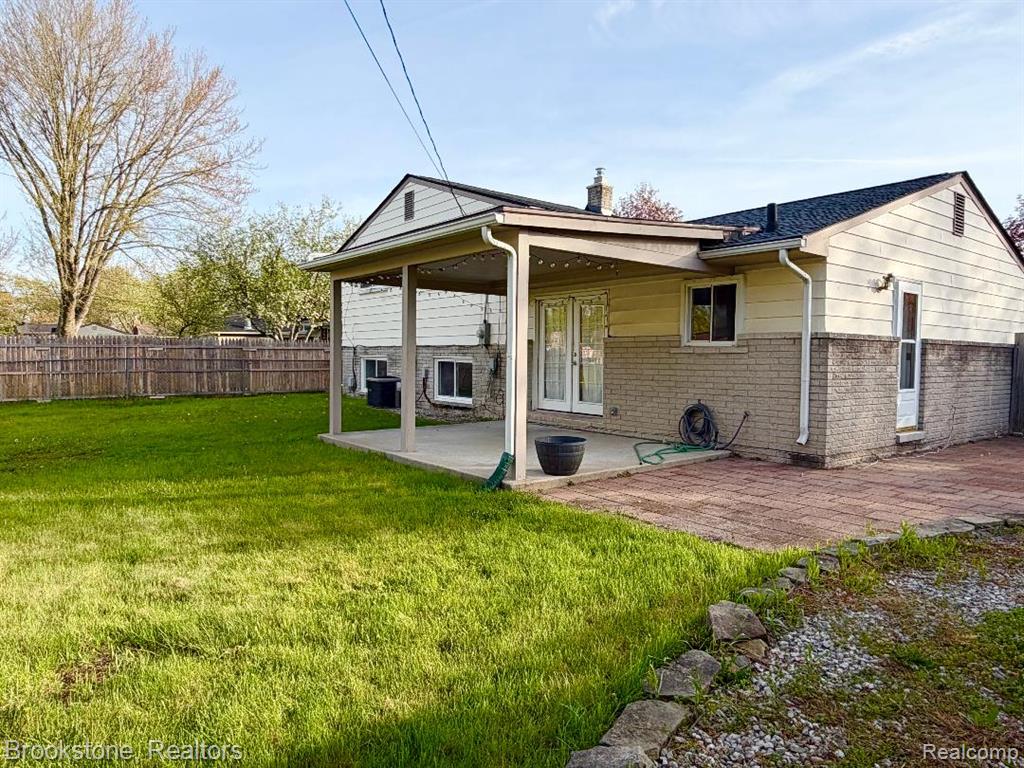 8912 Ardel Drive Property Photo 22