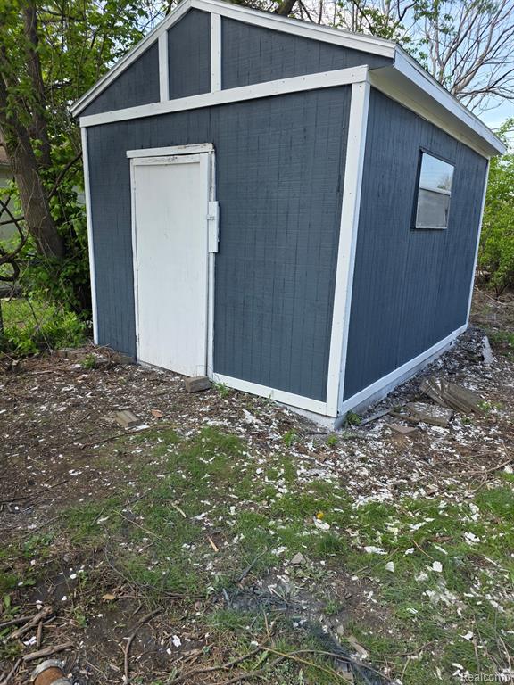 2144 4th Street Property Photo 2