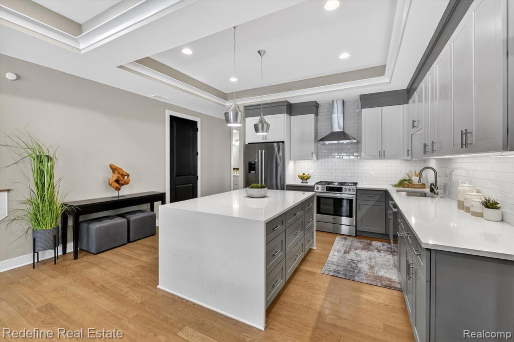 722 E Parent Avenue Property Photo 10
