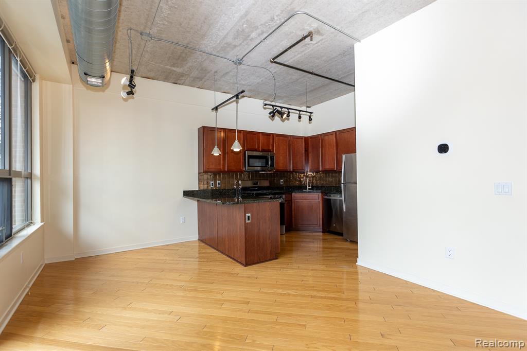315 2nd Street Property Photo 5
