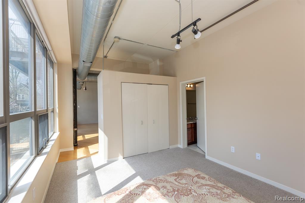 315 2nd Street Property Photo 17