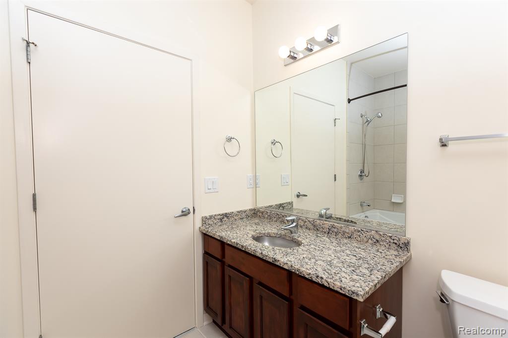 315 2nd Street Property Photo 20