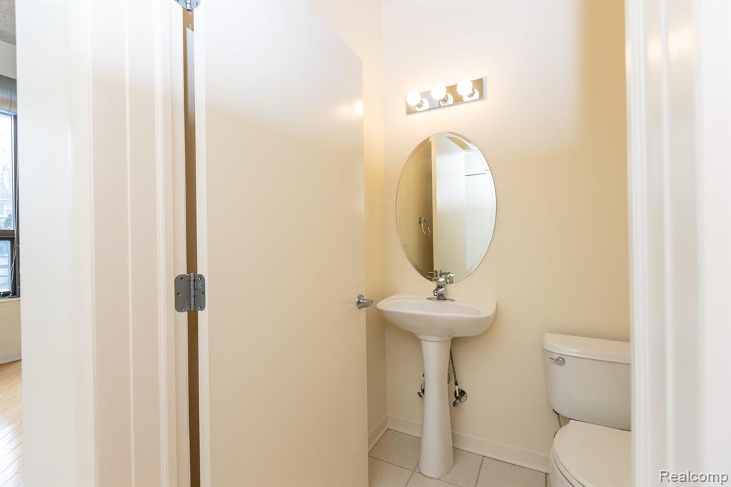 315 2nd Street Property Photo 25