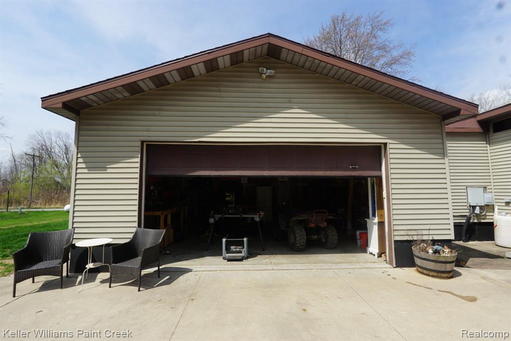 8565 Chapin Road Property Photo 15