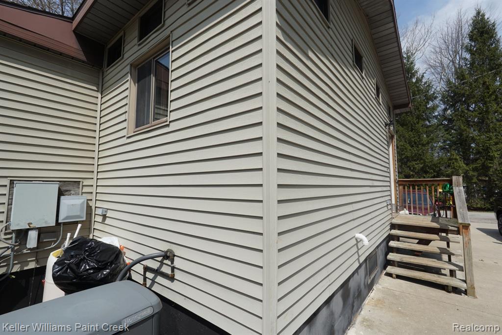 8565 Chapin Road Property Photo 18