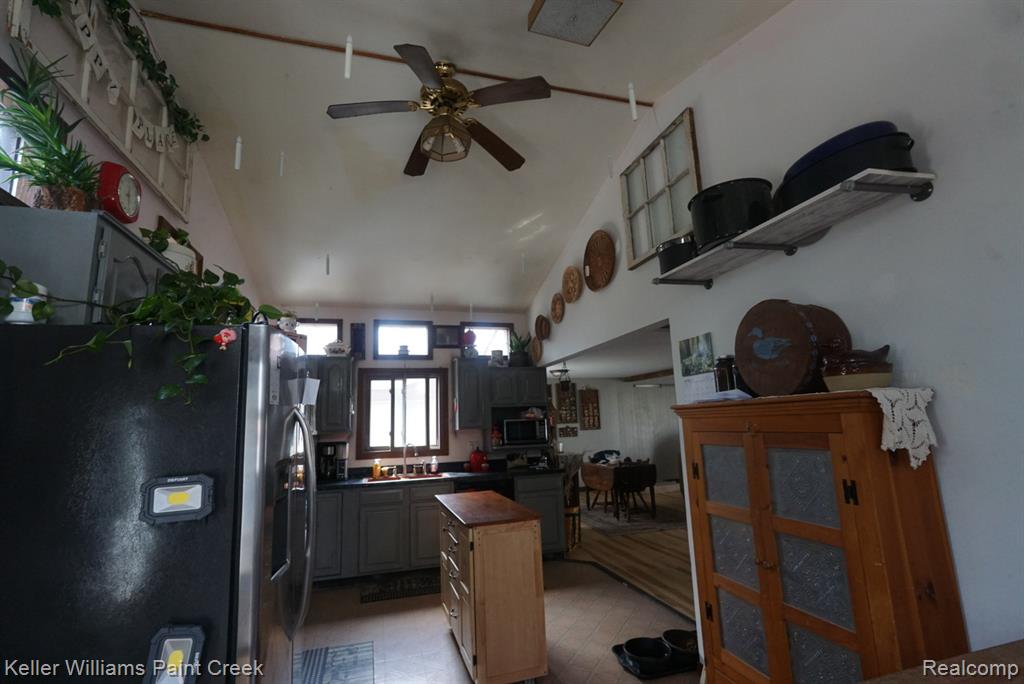 8565 Chapin Road Property Photo 22
